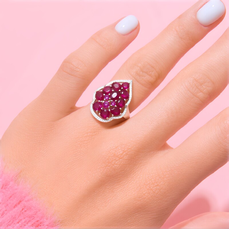 Anillo en plata con Rubí de Madagascar