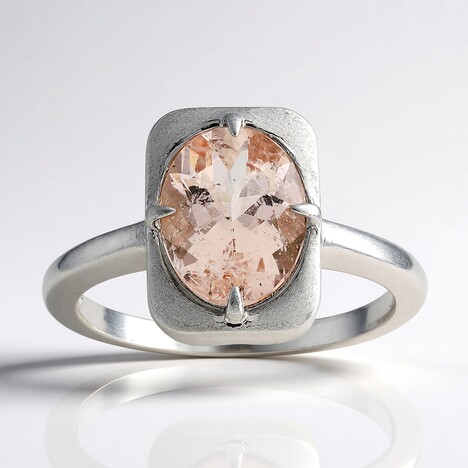 Bague en argent et Morganite du Brésil