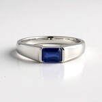 Anello in argento con Cianite del Nepal