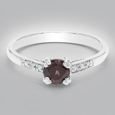 Anello in argento con Zircone Rosso