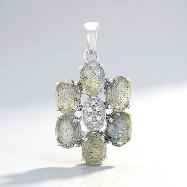 Ciondolo in argento con Labradorite