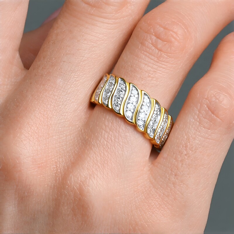 Gouden ring met VVS1 Diamanten (G) (Annette)