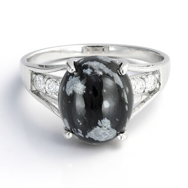 Anello in argento con Ossidiana Fiocco di Neve