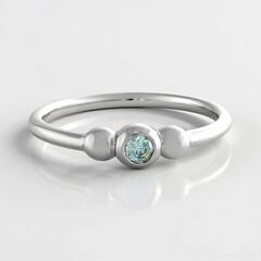 Anello in argento con Zircone Ratanakiri
