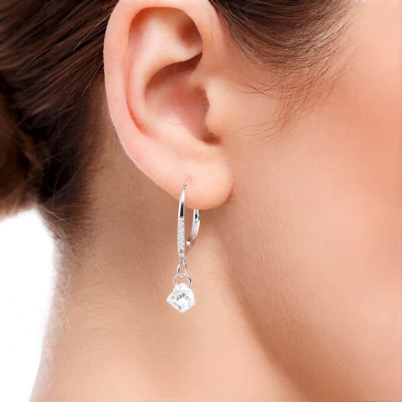 Pendientes en plata con Topacio blanco