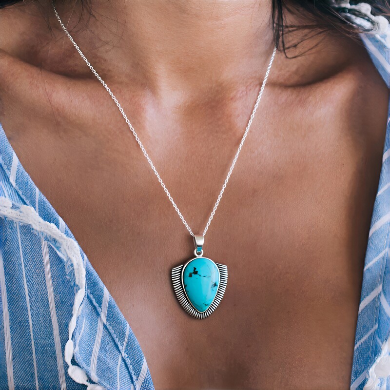 Colgante en plata con Turquesa azul del Mohave Kingman (Jones Lee)