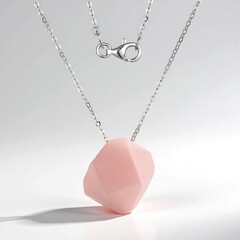 Collana in argento con Quarzo Rosa