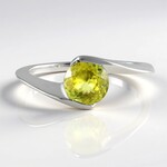 Anello in argento con Sfene