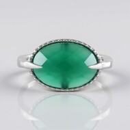 Zilveren ring met een Groene onyx