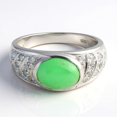 Anello in argento con Crisoprasio Imperiale