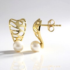 Orecchini in oro con Perla d'Acqua Dolce Bianca (Ornaments by de Melo)