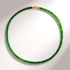 Collana in oro con Diopside Russo