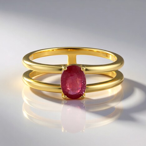 Anello in argento con Rubino Bemainty