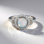 Anello in argento con Opale di Welo