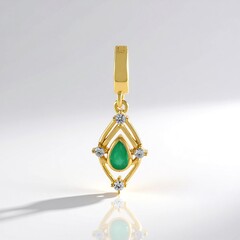 Ciondolo in argento con Smeraldo Russo