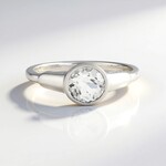 Anello in argento con Topazio Bianco