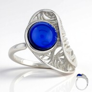 Zilveren ring met een Blauwe Colombiaanse Barnsteen (dagen)