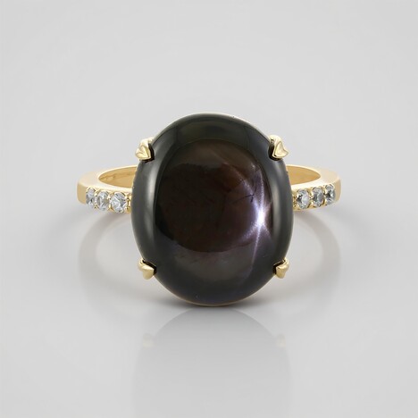 Anello in oro con Zaffiro Stellato Nero