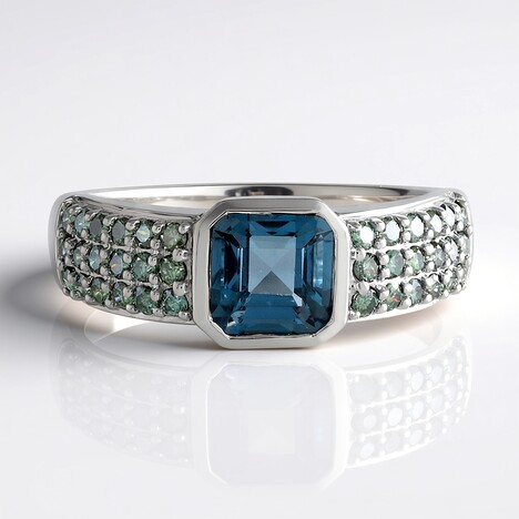 Anello in oro con Topazio Blu Londra (KM by Juwelo)