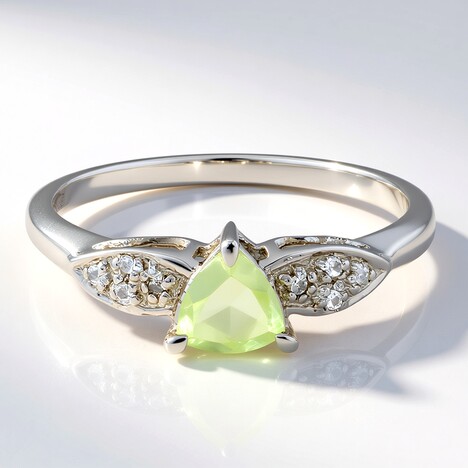 Anello in argento con Prehnite