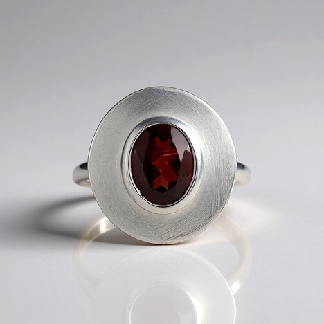 Anello in argento con Granato Mozambico (MONOSONO COLLECTION)