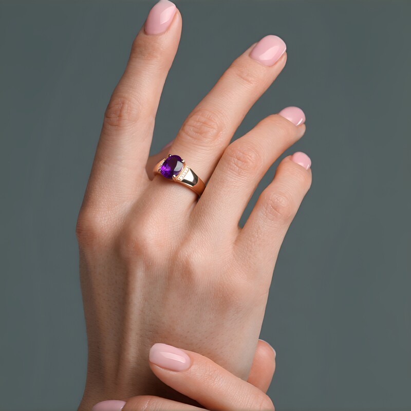Gouden ring met een amethist