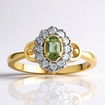 Anello in oro con Tanzanite Verde (non riscaldata)