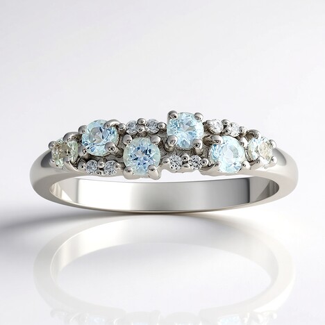 Anello in argento con Ambligonite