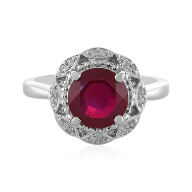 Anello in argento con Rubino del Madagascar