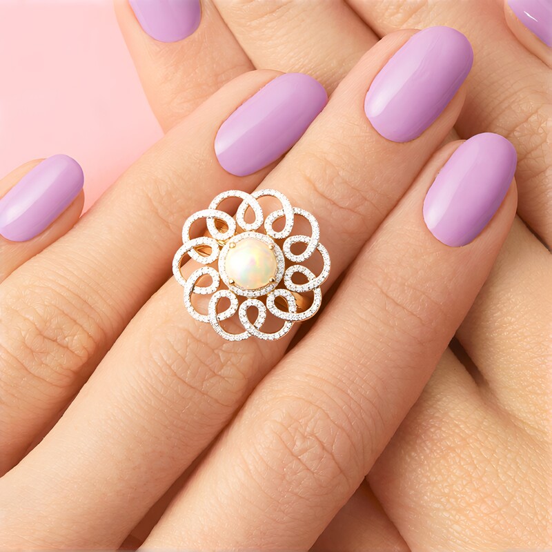 Anello in oro con Opale di Welo AAA (SUHANA)