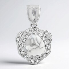 Ciondolo in argento con Howlite