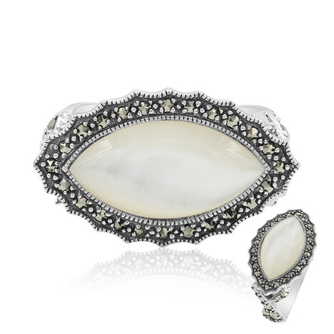 Mother of Pearl Silver Ring