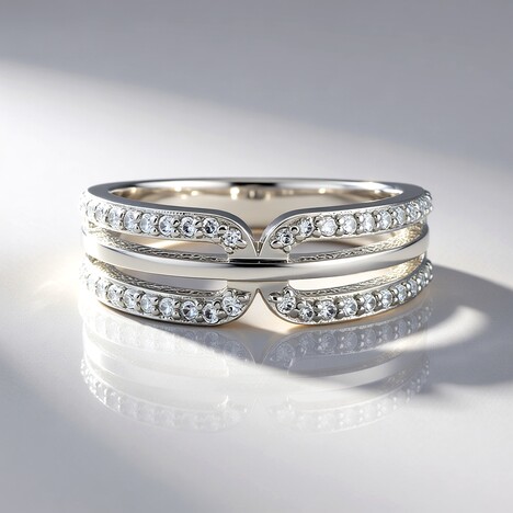 Anello in argento con Zircone