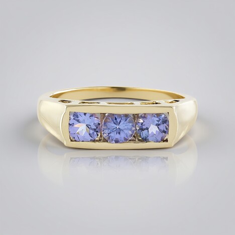 Anello in oro con Tanzanite