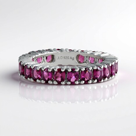 Anello in argento con Rodolite di Naktamunda