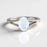 Anello in argento con Opale di Welo