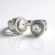 Bague en argent et Zircon (Ornaments by de Melo)