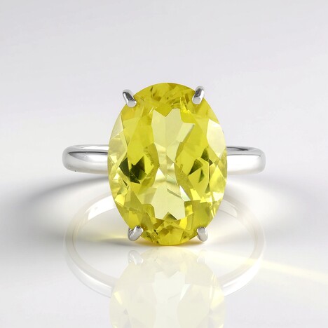 Anello in argento con Quarzo Ouro Verde (de Melo)