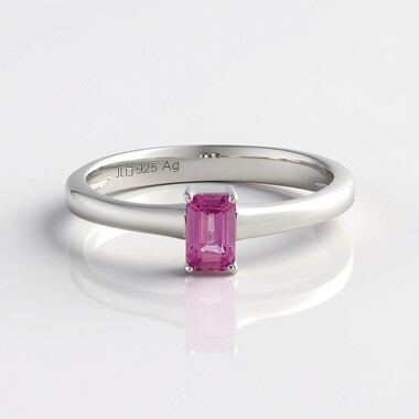 Anillo en plata con Zafiro rosado
