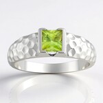 Anello in argento con Sfene