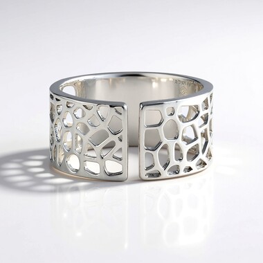 Anillo en plata (Ornaments by de Melo)