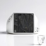 Anello in argento con Meteoriti di Aletai