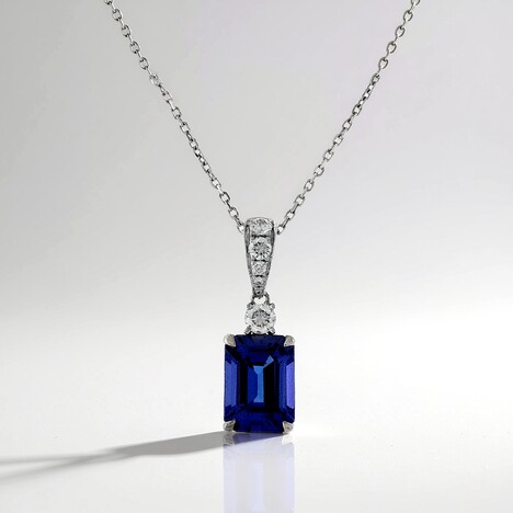 Collana in oro con Tanzanite AAA (CIRARI)