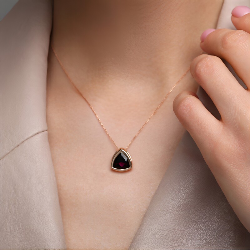 Colgante en plata con Rodolita frambuesa (MONOSONO COLLECTION)