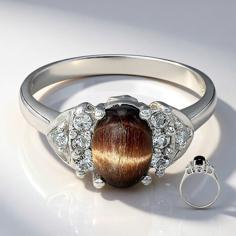 Anello in argento con Occhio di Tigre Rosso