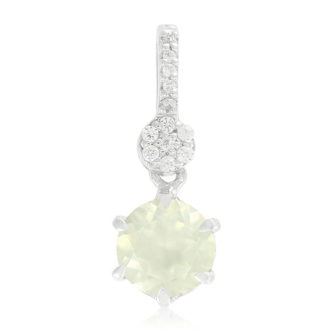 Zilveren hanger met een prehniet