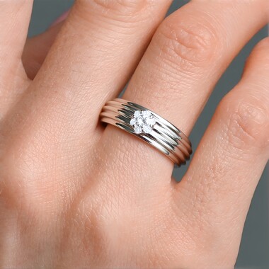 Anillo en plata con Diamante I2 (H) (de Melo Essence)