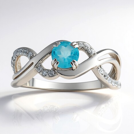 Anello in argento con Apatite Blu