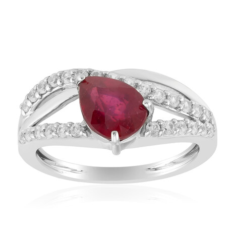 Zilveren ring met een Madagaskar Robijn