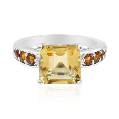 Zilveren ring met een citrien